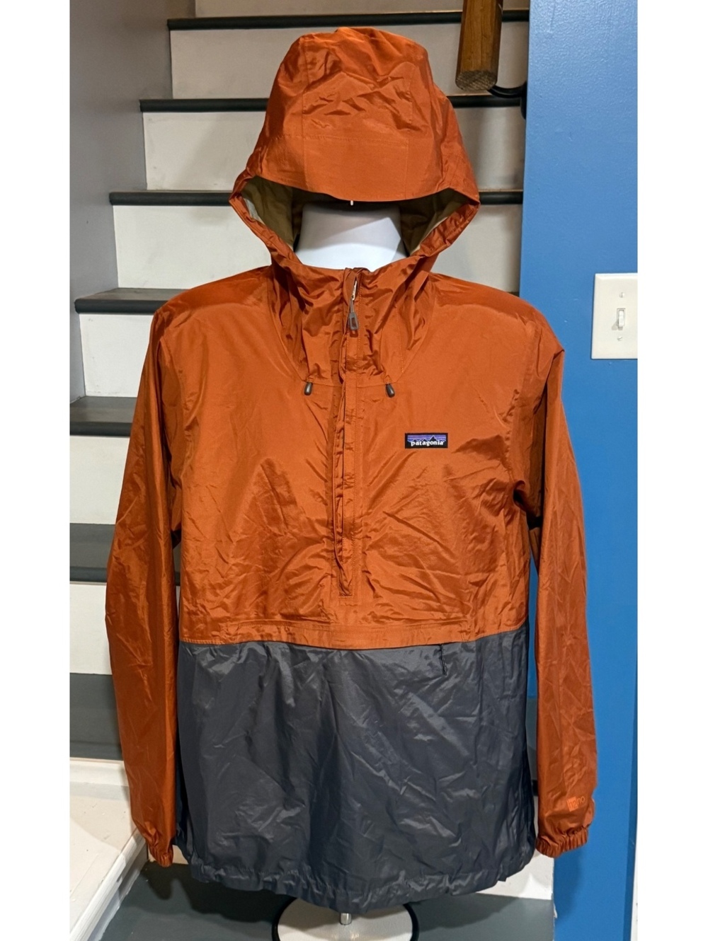 Patagonia Men’s Large Torrentshell H2NO Two-Tone Copper Ore Pullover Rain Jacket